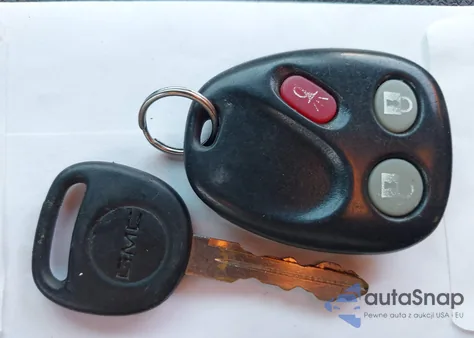 2005 GMC Sierra 2500Hd Slt из США, поврежденный, VIN 1GTHK23295F891111